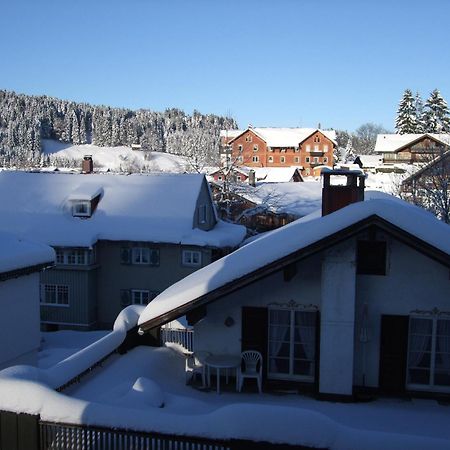 Allgaeu Vibes - Fusslaeufige Erreichbarkeit Vom Bahnhof, Mit Aussicht, Wettergeschuetzter Balkon 오버스타우펜 외부 사진