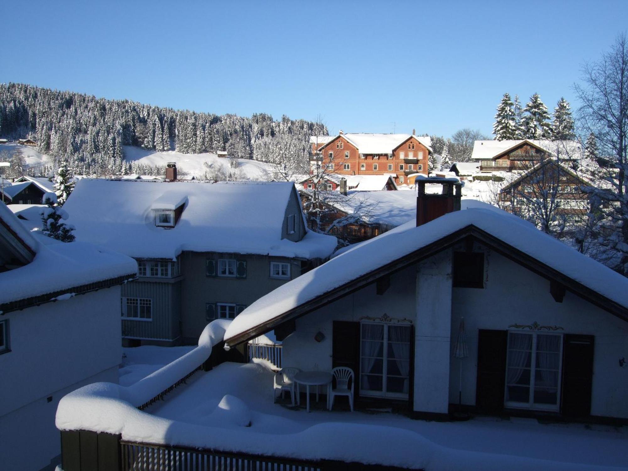 Allgaeu Vibes - Fusslaeufige Erreichbarkeit Vom Bahnhof, Mit Aussicht, Wettergeschuetzter Balkon 오버스타우펜 외부 사진